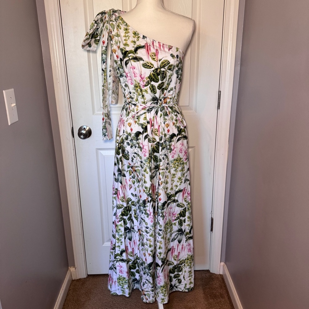Olivia by Livro Floral One Shoulder Dress